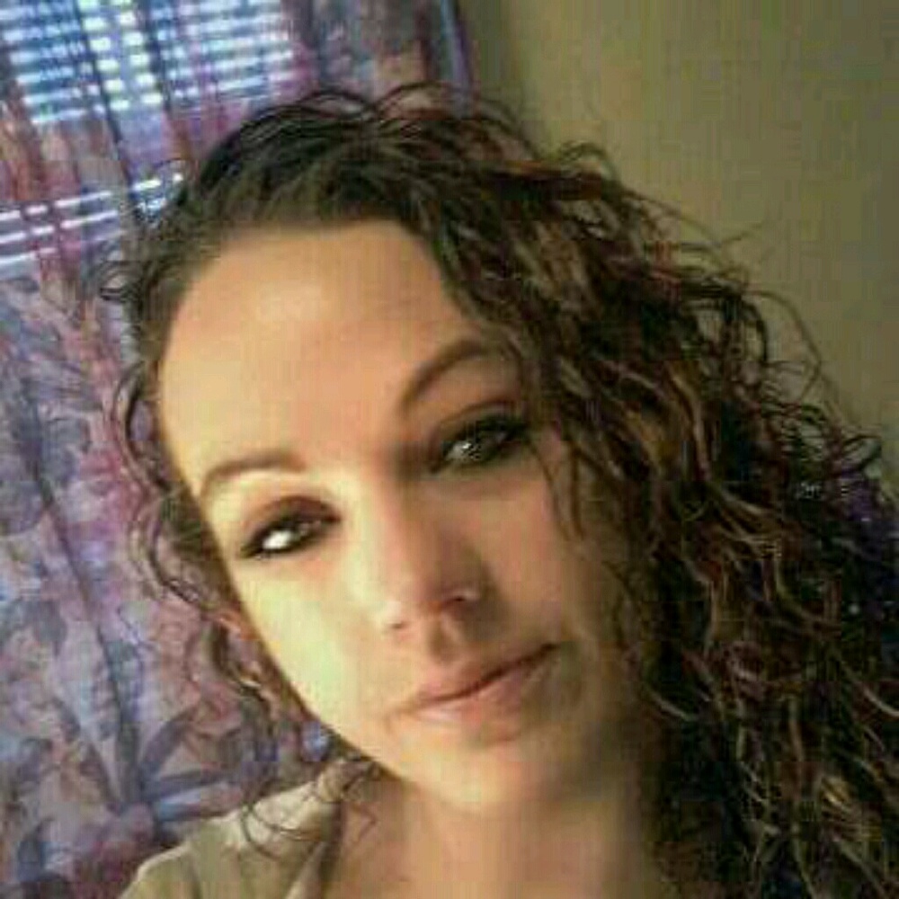 Meet your Posher, Kamesia